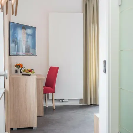 Aparthotel Novina *